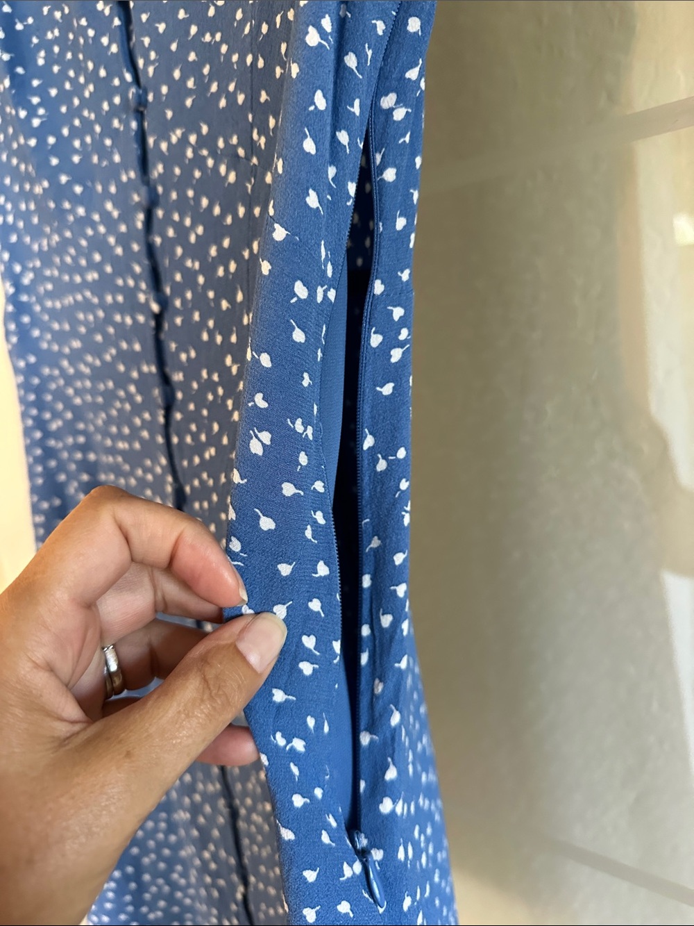 Rails Blue Helena V-Neck Short Flutter Sleeve Dress - Picture 4 of 5